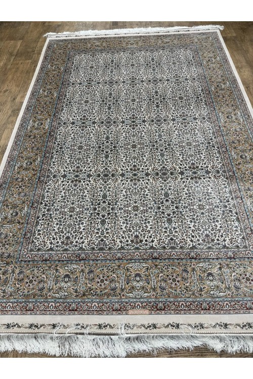 Иранский ковер QUM Silk 10006 Бежевый